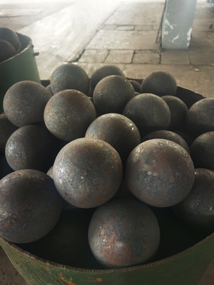 Bolas de moagem forjadas de aço de 1 polegada - 6 polegadas Bolas de aço sólidas grandes de 160 mm
