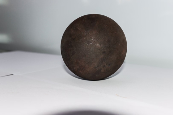 Bolas de moagem forjadas Meios de moagem de alta qualidade para moinho de bolas 1-6' bolas de alta dureza